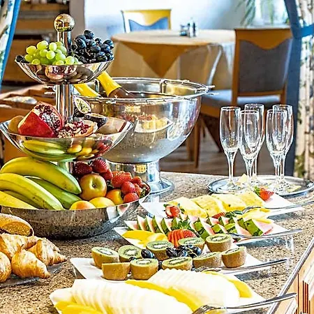 Kaeppelehof Hotel 4*