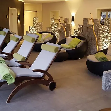 Kaeppelehof מלון לאוטרבאך